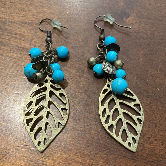 Jewelry - Leaf Design Earrings with Turquoise Accents